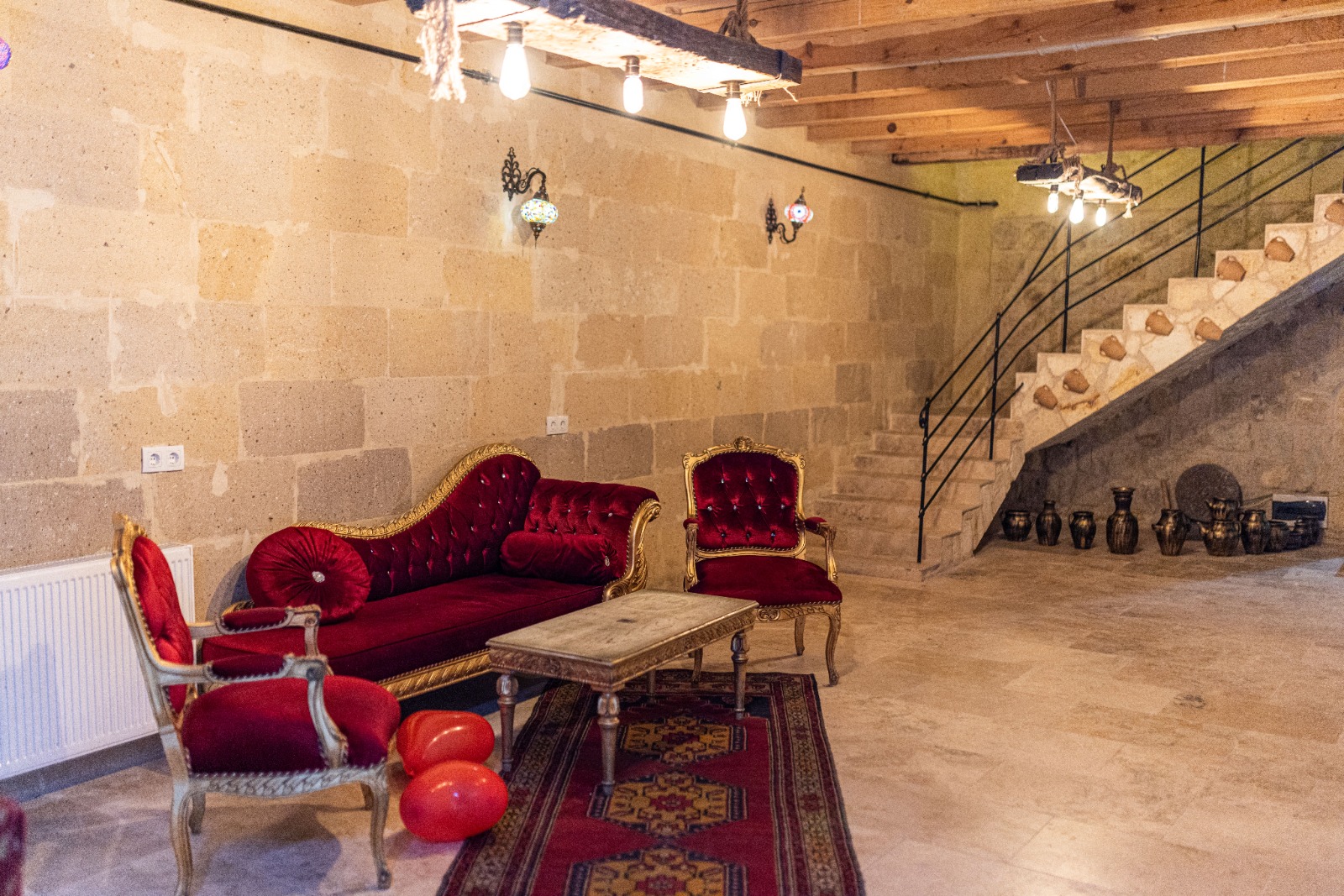 Tuğhan Stone House Çevre